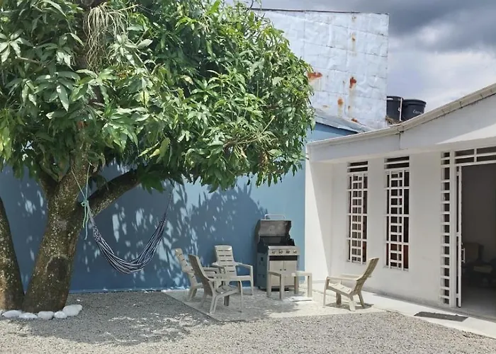 Home Acacias